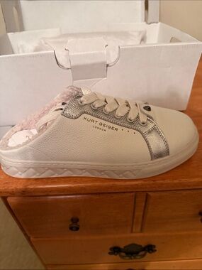 Kurt Geiger Kids Cream & Silver Lace-Trim Slip-On Sneaker